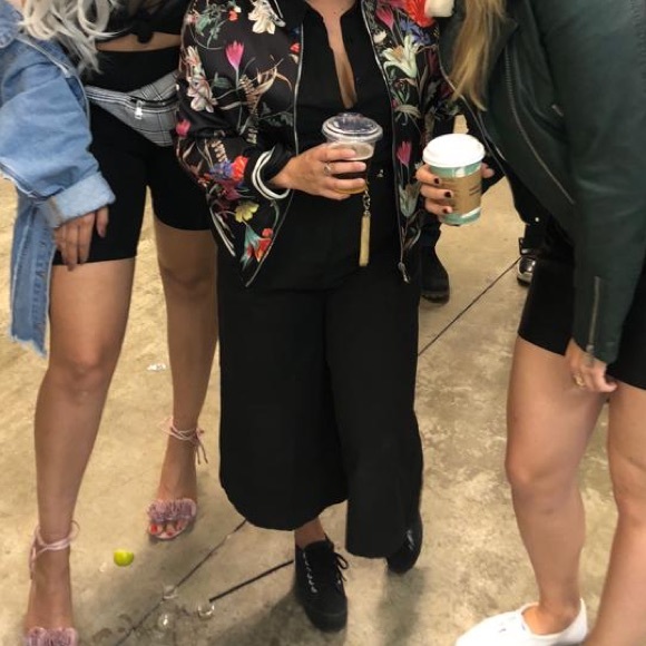 Sleeveless Utility Culotte Jumpsuit - Black (M) - Picture 15 of 15